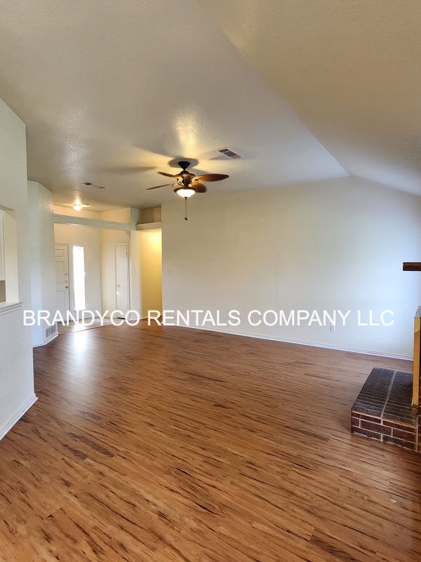 Building Photo - 3214 Rampart Loop