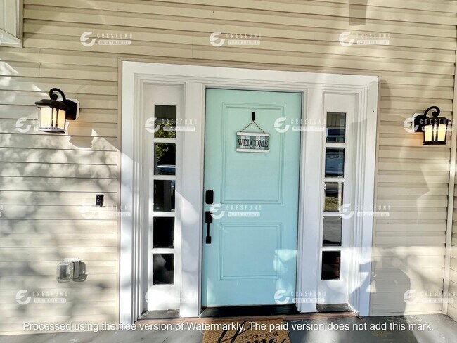 Foto del edificio - Gorgeous 4 Bed, 3 Bath Home in Haymount