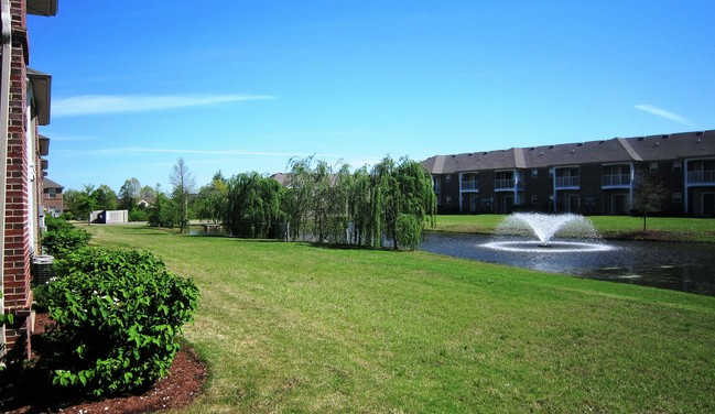 Foto del edificio - Ashland Lakes Apartment Homes