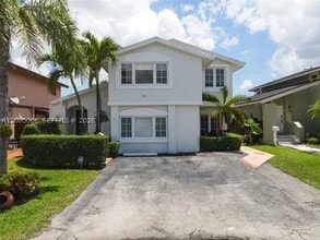 Building Photo - 933 NW 106th Ave Cir