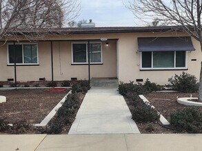 Building Photo - 1260 S Klein Ave