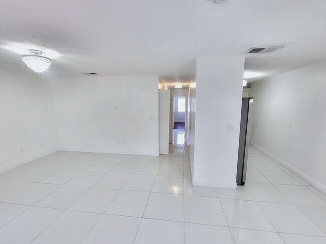 Foto del edificio - 22125 SW 103rd Ct
