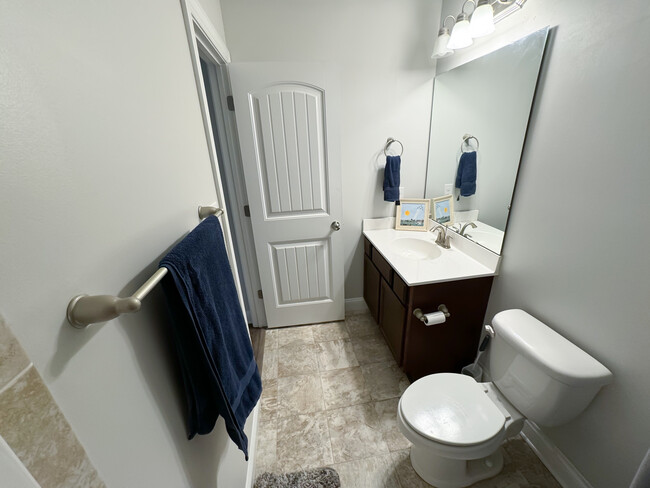 Building Photo - 710 Bayboro Ct