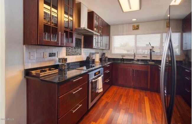 Building Photo - 3032 N 81st Pl