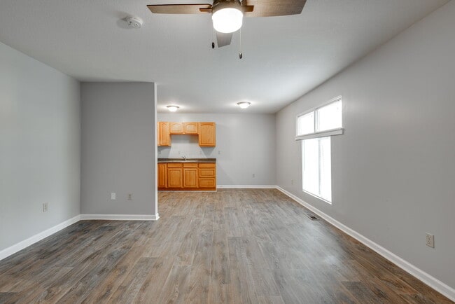 Photo - 800 Lullwater Rd Apartment