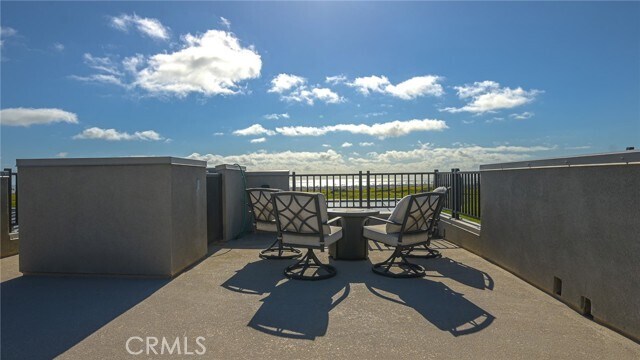 Foto del edificio - 1617 Somerton Dr