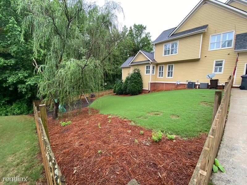 Primary Photo - 6 br, 4.5 bath House - 4067 Andover Circle...