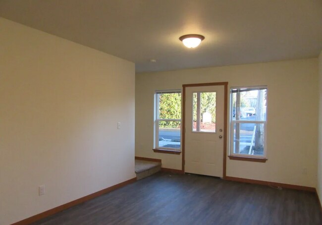 Building Photo - 1636 Texas St