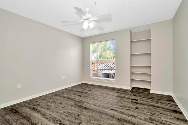 Building Photo - Essex Place Luxury Apartments