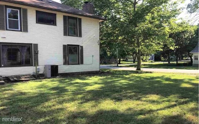 Building Photo - 3 br, 3 bath House - 428 Yuba St