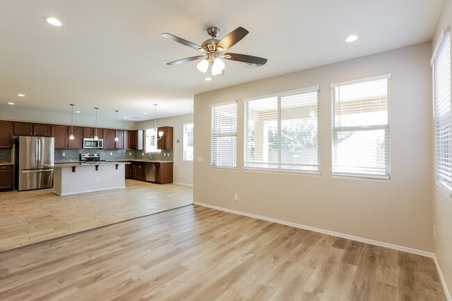 Building Photo - 7931 E Boise St