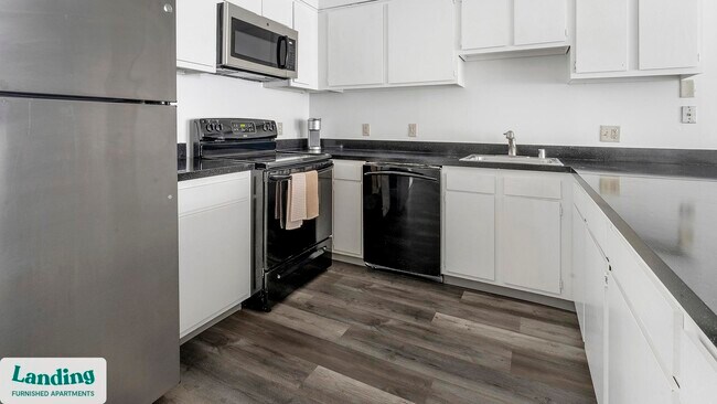 Building Photo - 222 E Saratoga St