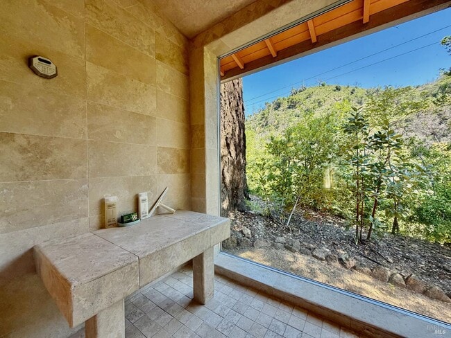 Building Photo - 321 Dutch Henry Canyon Rd