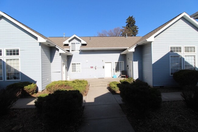 Building Photo - 2217 N Hamilton St