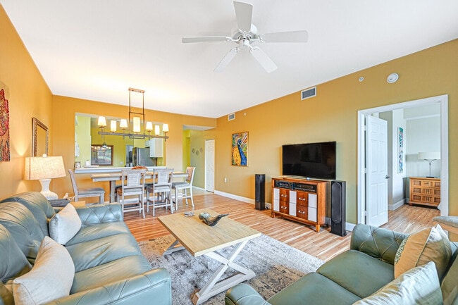 Building Photo - 3973 Bishopwood Ct E