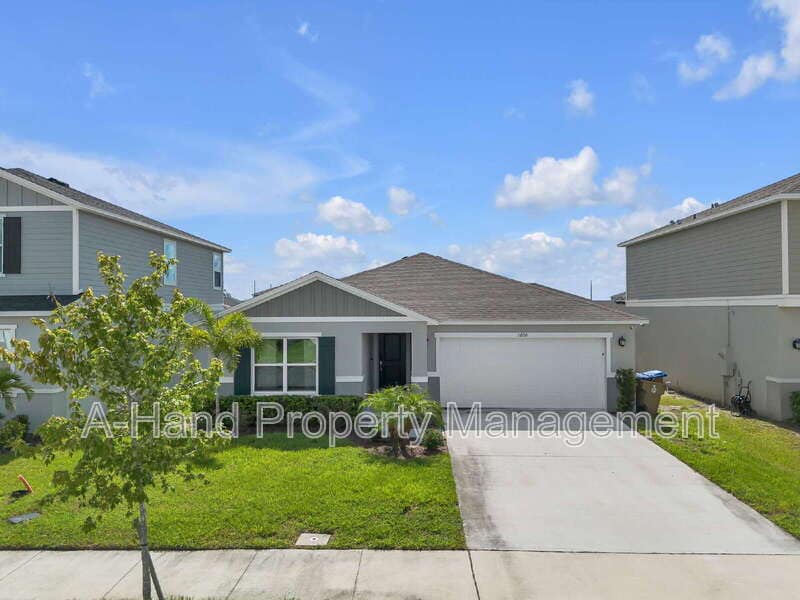 Photo - 3800 Whitetail Ct