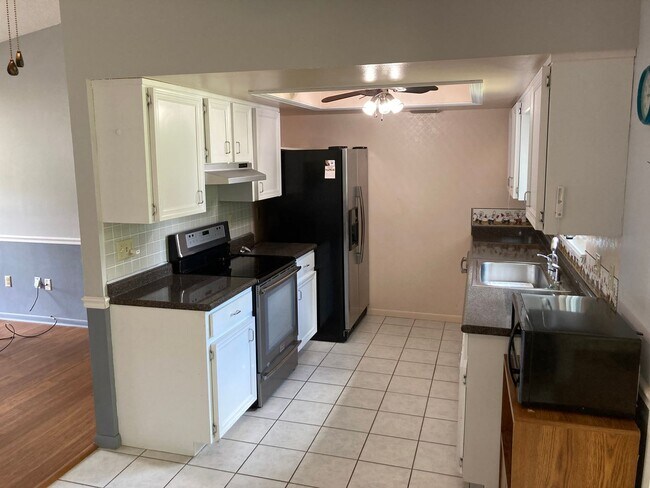 Foto del edificio - 8278 SW 105th Pl