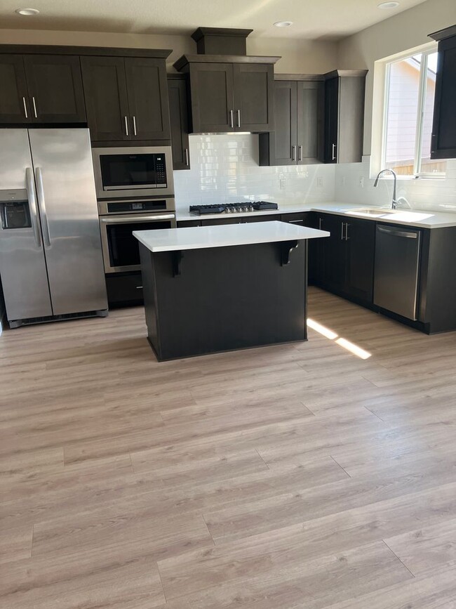 Building Photo - Newer Home in Lafayette
