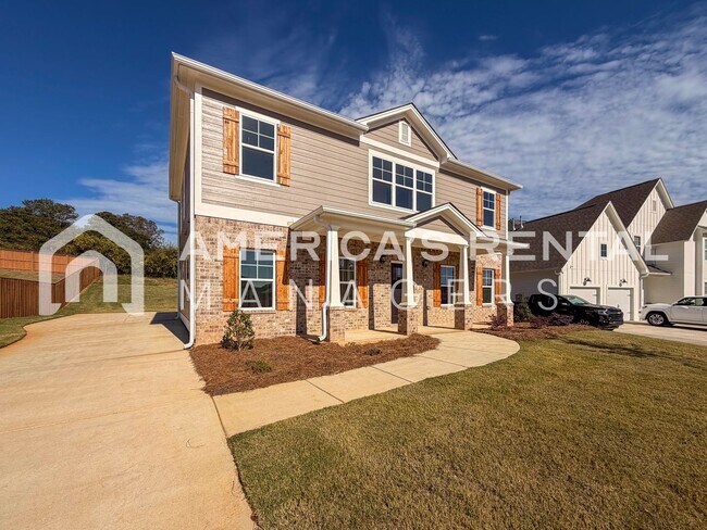 Foto del edificio - New Construction with Primary Suite on Main!