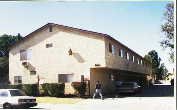 Primary Photo - 2435 Central Ave