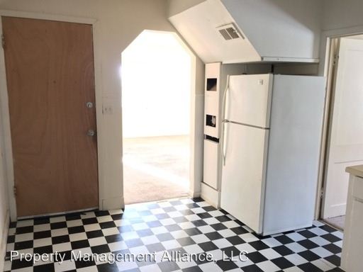 Building Photo - 304 Sunset Ave