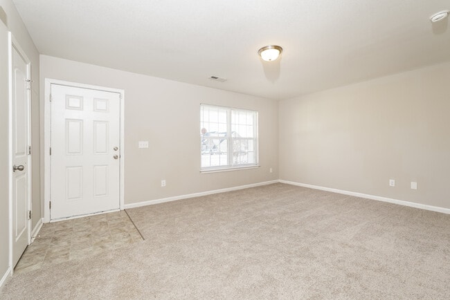 Building Photo - 100 Hadley Dr