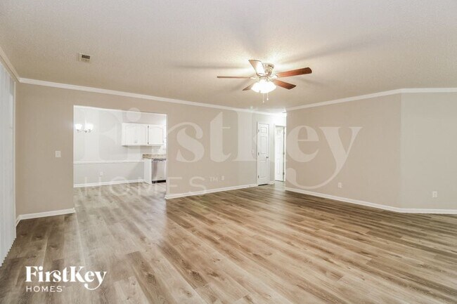 Building Photo - 5200 Orchard Ridge Ln