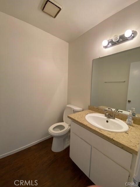 Building Photo - 15218 Shadybend Dr