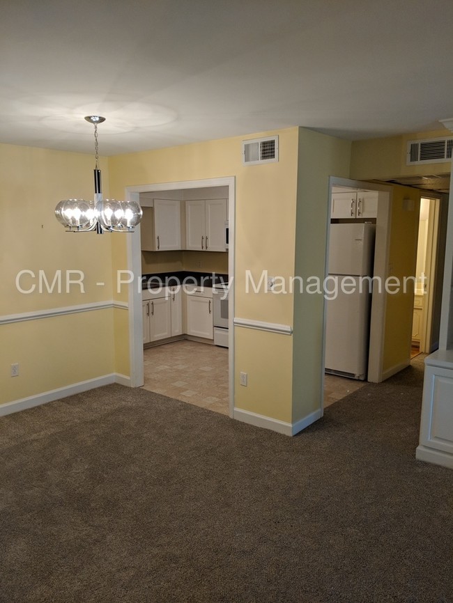 Foto del edificio - 7026 Quail Hill Rd