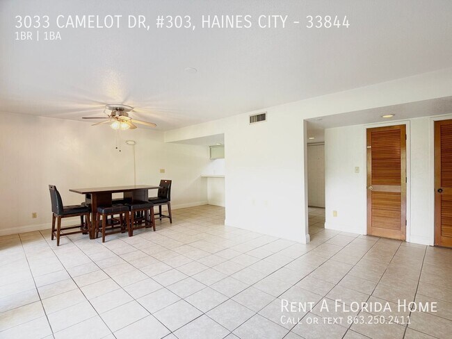 Building Photo - 3033 Camelot Dr