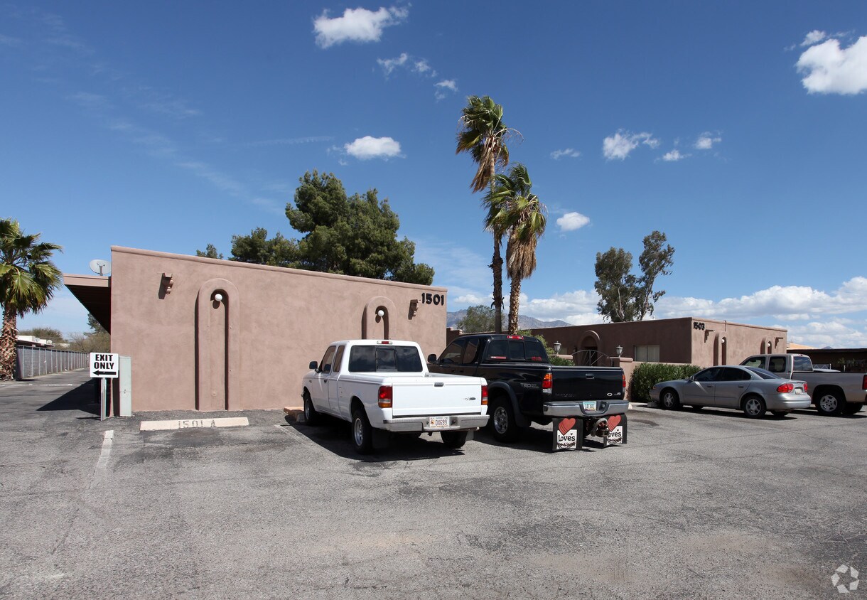Primary Photo - 1501-1503 E Fort Lowell Rd