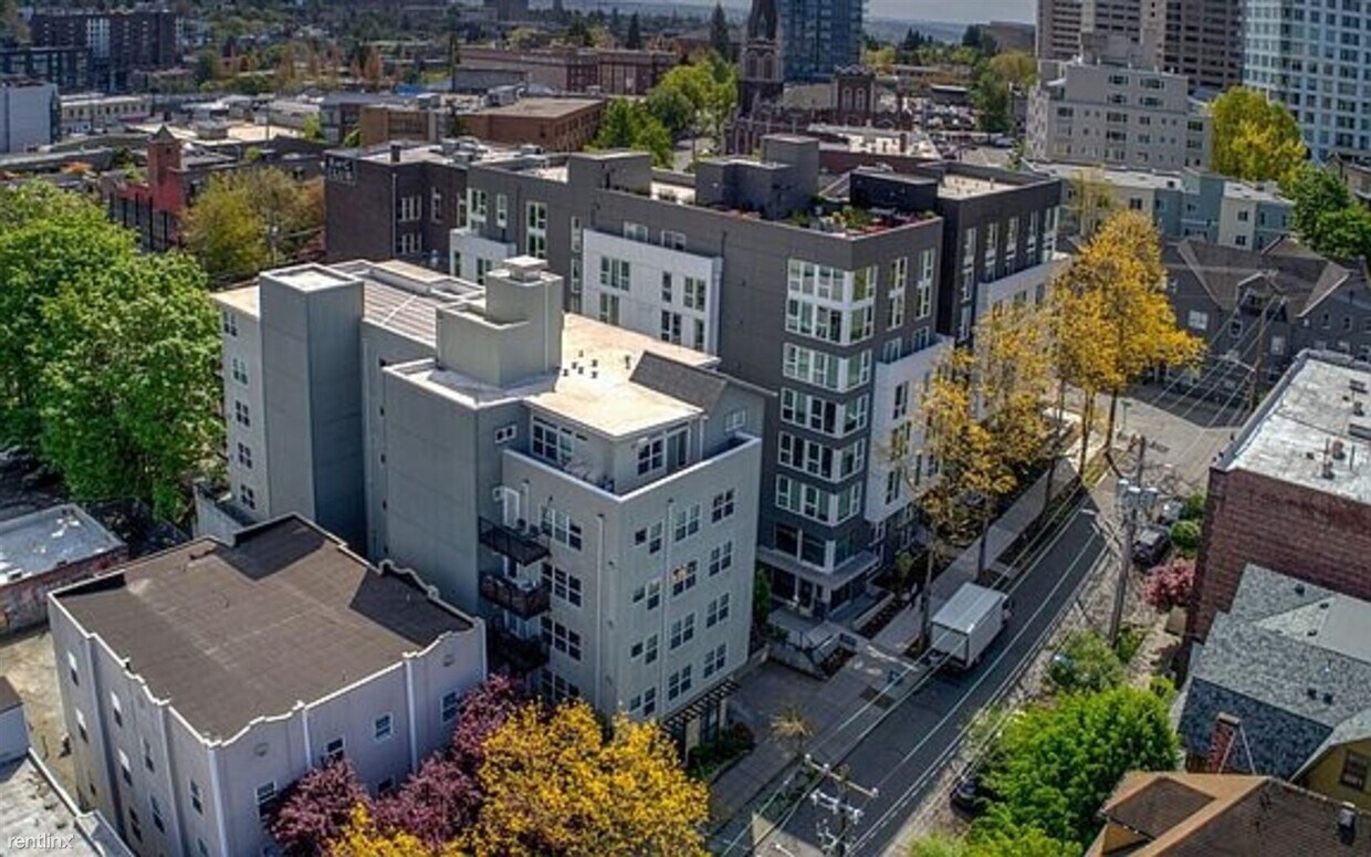 Foto principal - 1617 Boylston Ave