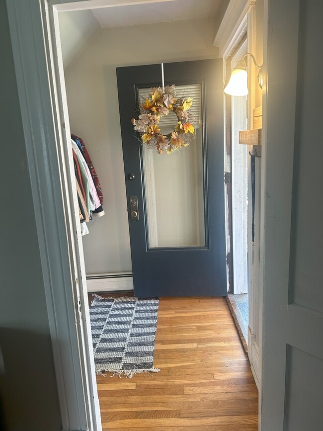 Building Photo - 37 Whitman Ave