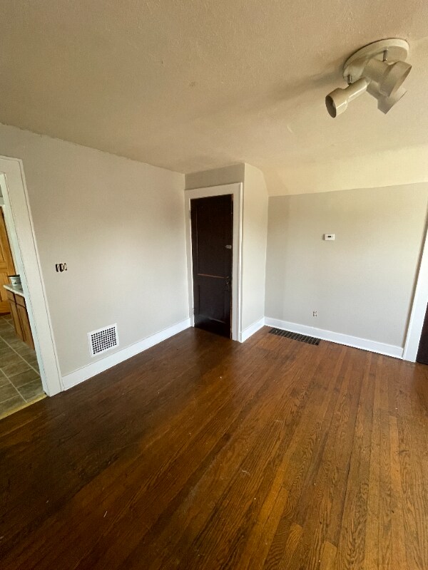 Foto del edificio - 159 Norwood Ave