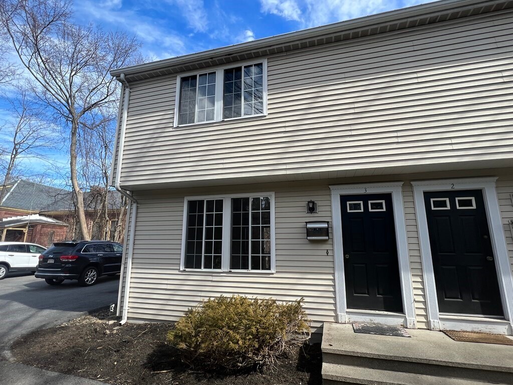 23 Grove St, Westborough, MA 01581 Townhome Rentals in Westborough MA