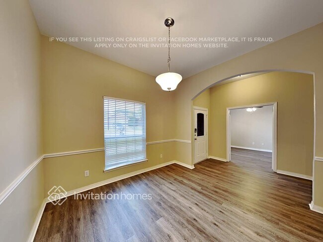 Building Photo - 110 Clyde Dr