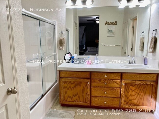 Foto del edificio - 7477 E Robinson Ave
