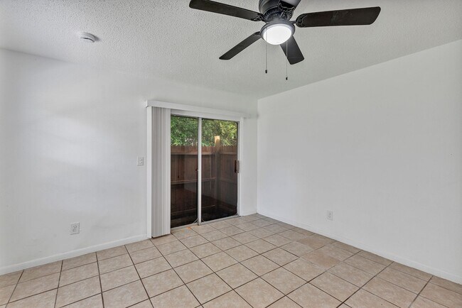 Foto del edificio - 506 NE 28th Ave