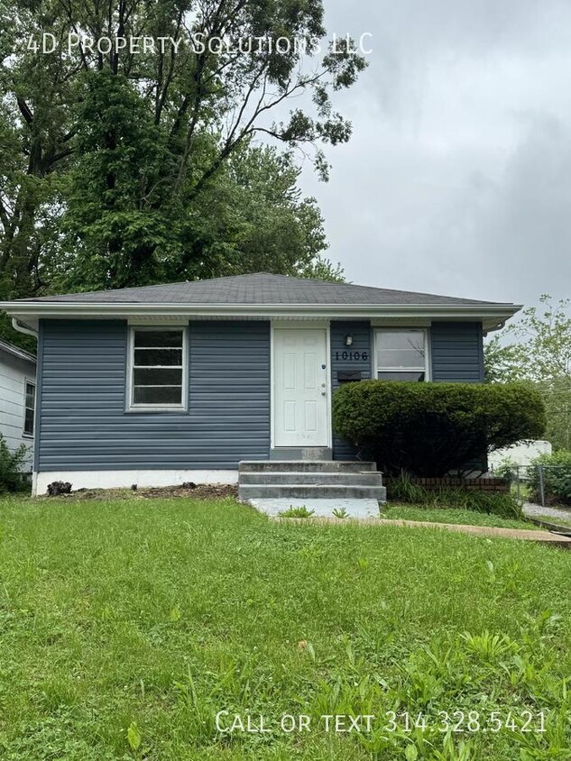 Primary Photo - Move-In Ready! Lovely 3-BR Family Home in ...