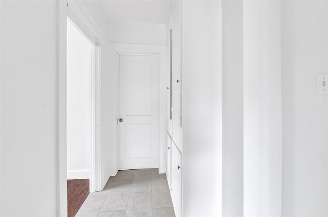 Building Photo - 2506 Keene St