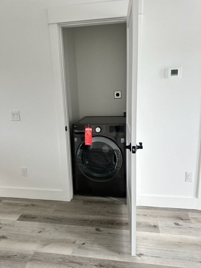 Foto del edificio - 1515 Alder Ct