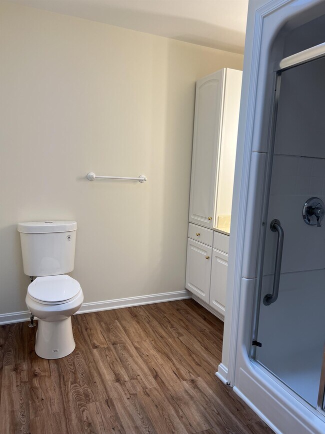 5747 Oakcrest Dr, Saint Leonard, MD 20685 Townhome Rentals in Saint Leonard MD