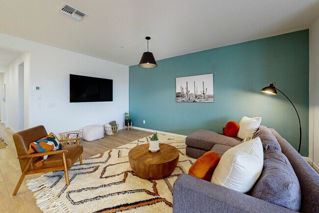 Foto del edificio - 18328 E Spring Valley Ct