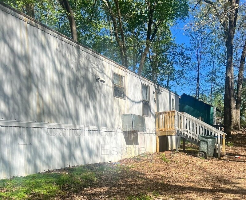 143 Bluebird Ln, Linwood, NC 27299 House Rental in Linwood, NC