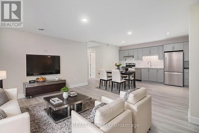 Building Photo - 1208 Montblanc Cres