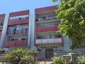 Building Photo - 6070 W 19th Ave