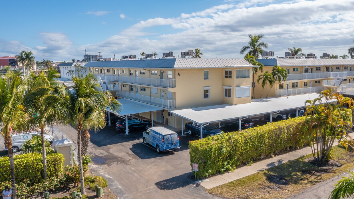 1100 8th Ave S Unit Marina Manor 105A, Naples, FL 34102 Condo for Rent in Naples, FL