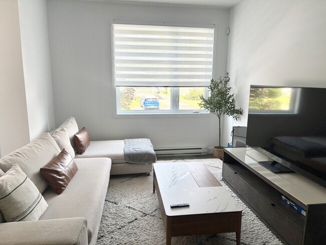 Photo du bâtiment - 3859 Rue Émile