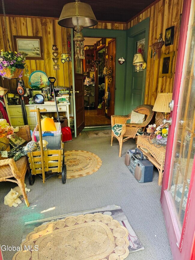 Foto del edificio - 2970 Salisbury Pl