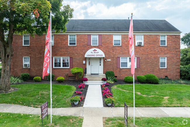 Leasing Office - The Woods of Fairlawn